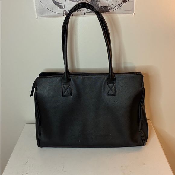 Mary Kay Classic Black Travel Tote Bag Large - Picture 6 of 11